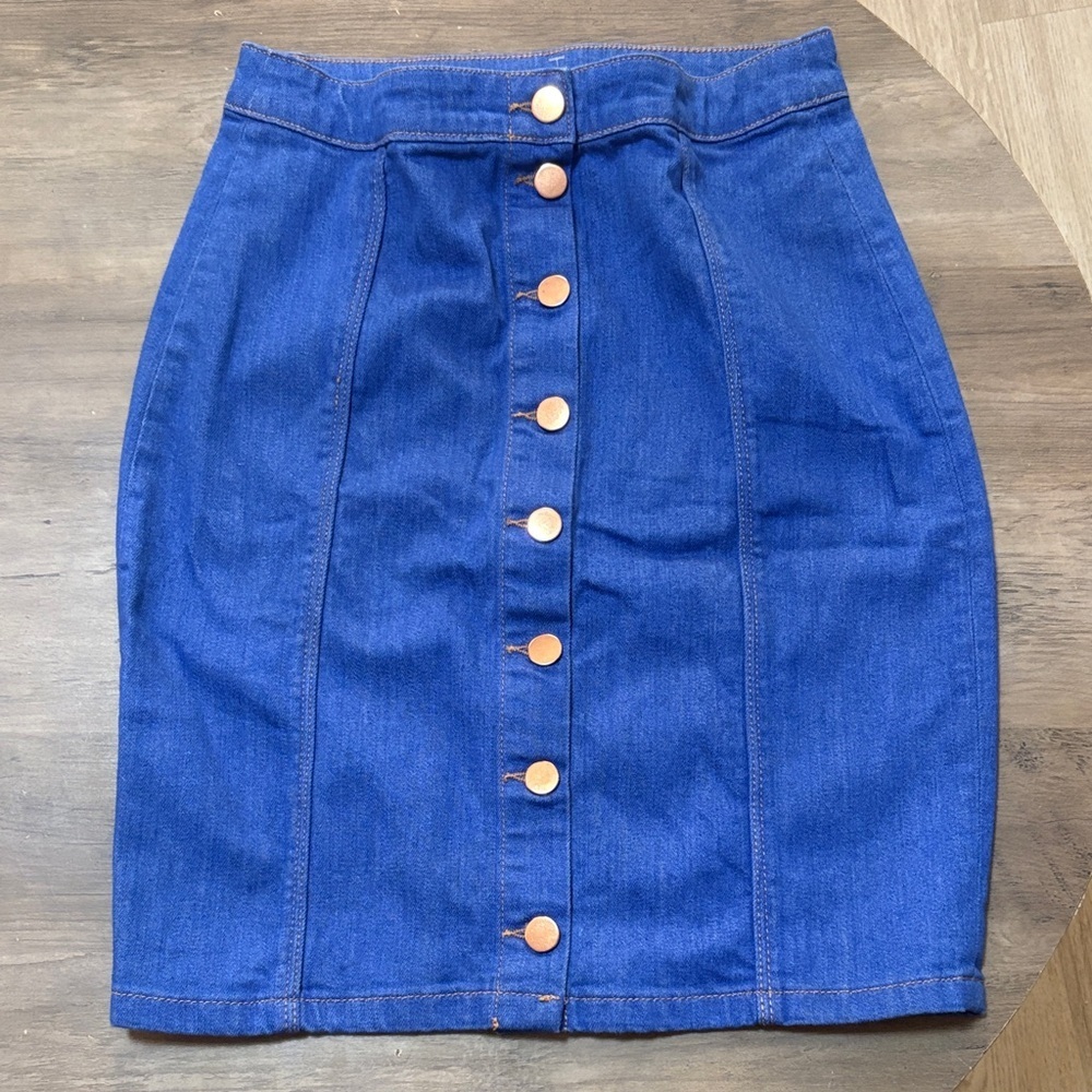 H&M Blue Denim Button-Front Pencil Skirt